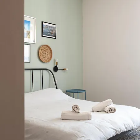 게스트하우스 Four