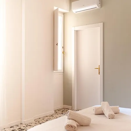 Four Guest house 3*